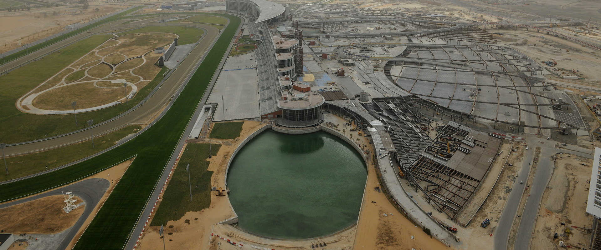Part of the masterplan approach for Meydan Racecourse is the creation of a water-linked entry to the Meydan Grandstand.