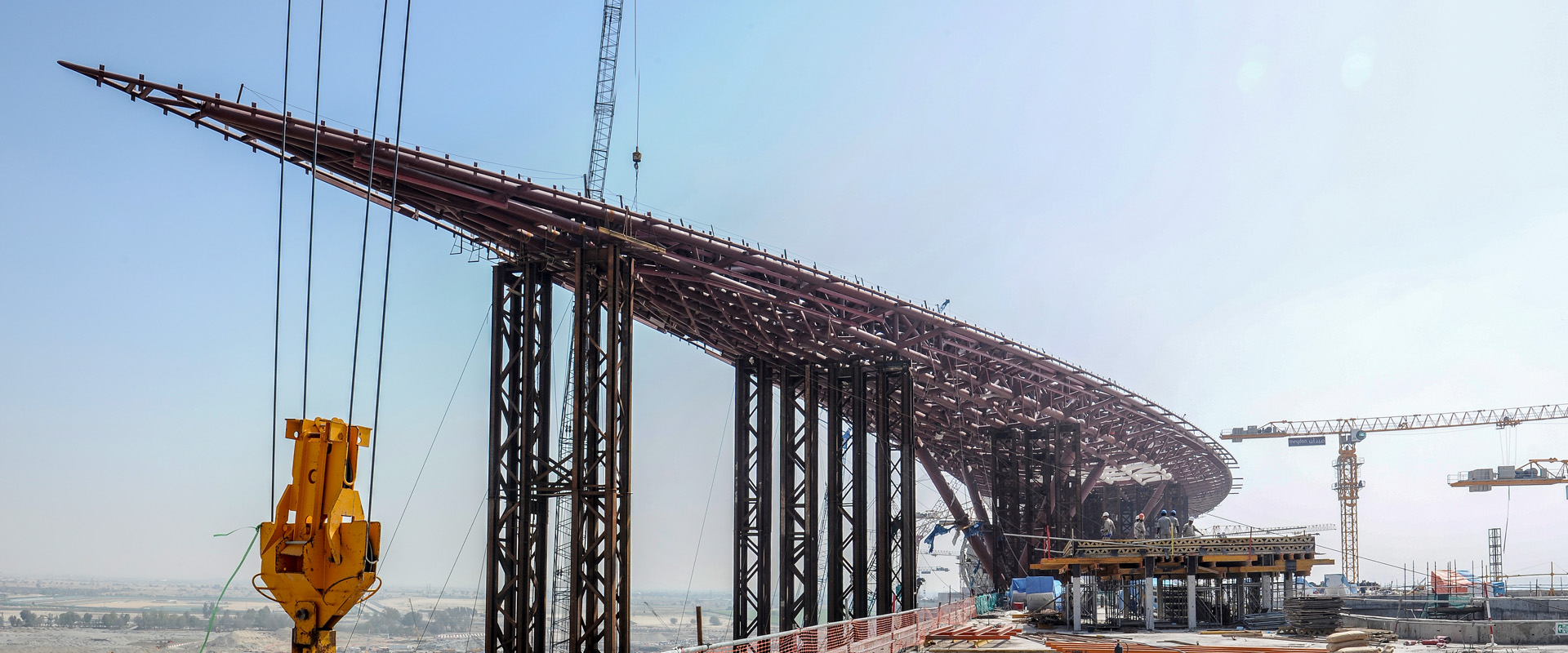 Positioned  as the landmark function and at the highest elevation of the grandstand is the  iconic Crescent Roof.