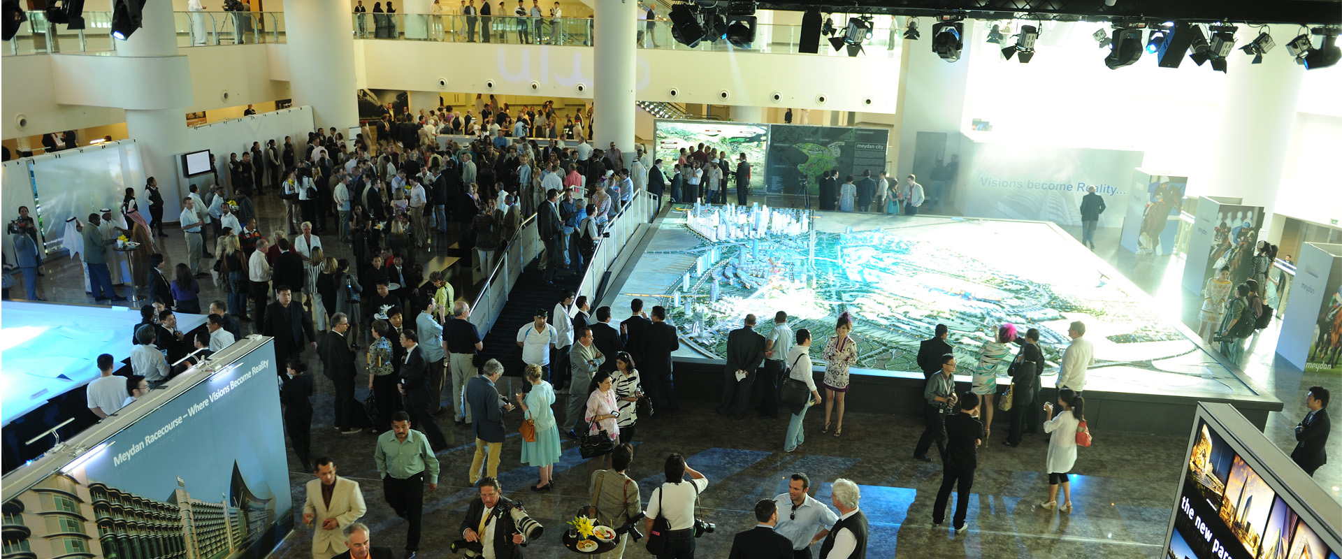 The circular façade with its diamond-shaped glass panels defines the home of Meydan Gallery and Museum.