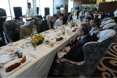 Tun Dr.  Mahathir's Visit to Meydan Grandstand